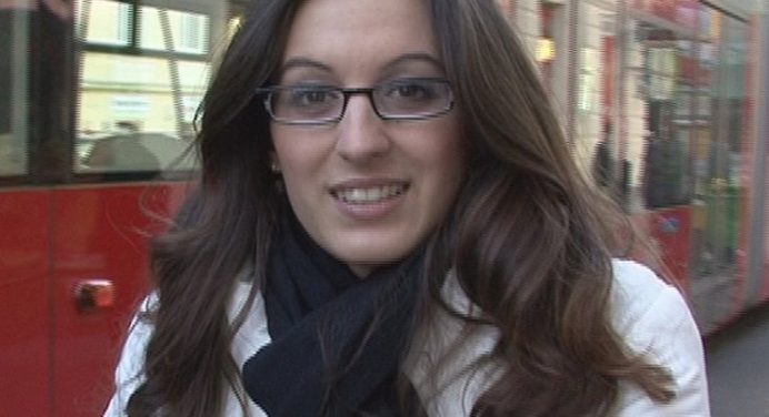 Czech Streets 18 Petra Kötü Vücudunun Olduğunu Düşünsede Eleman Affetmiyor Türkçe Altyazılı Porno